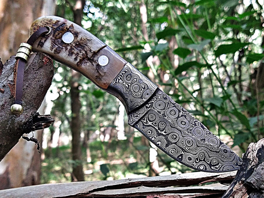 damascus knife