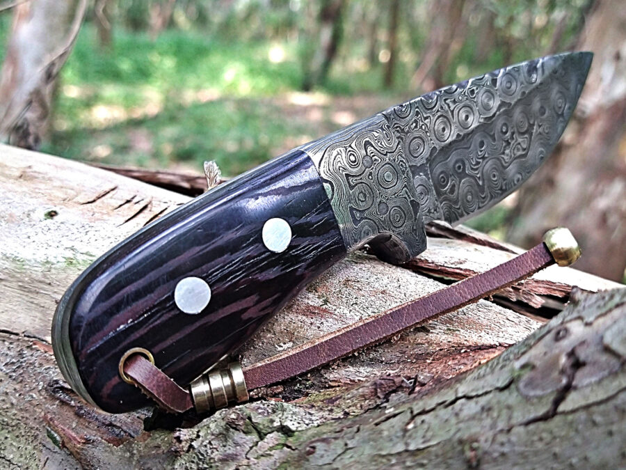 damascus steel knife