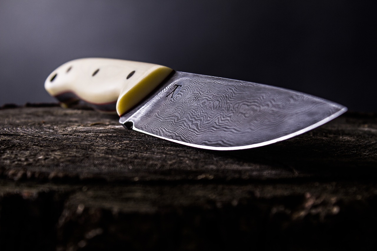 The Ultimate Review of the Best Damascus Steel Knives